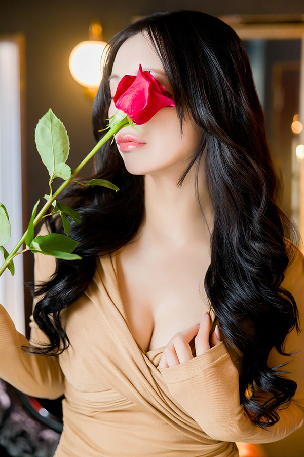 パンドラ長谷川 写真